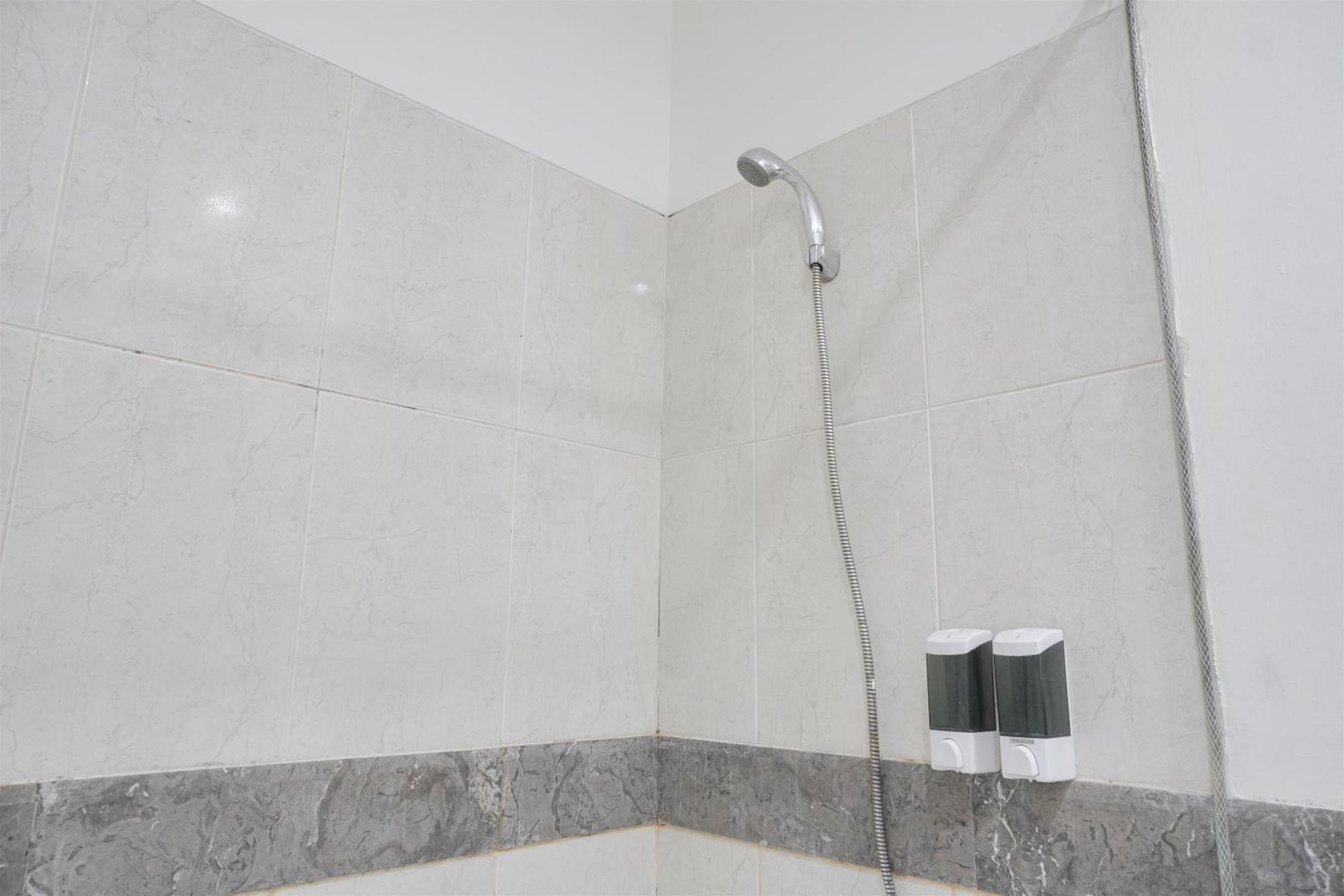 Appartement Cozy And Tidy 1br At The Bellezza By Travelio *